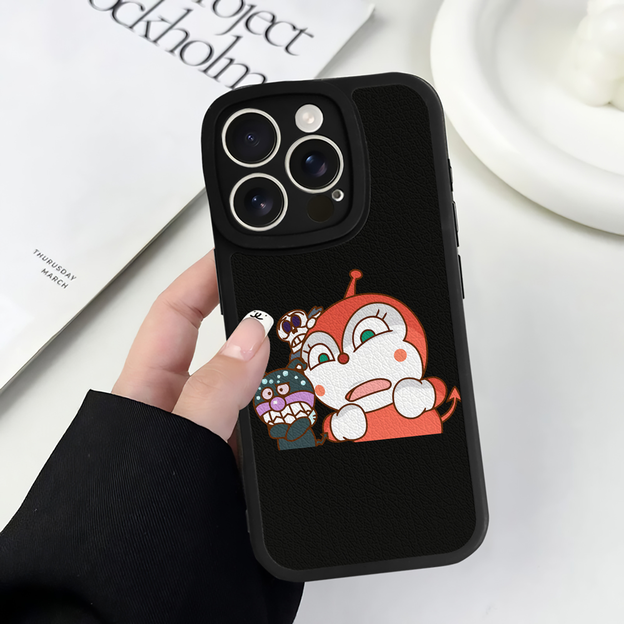 （画像用） アンパンマン Anpanman 【iPhone 16シリーズ対応】シリコンスマホケース（レザー調） 材質：シリコン